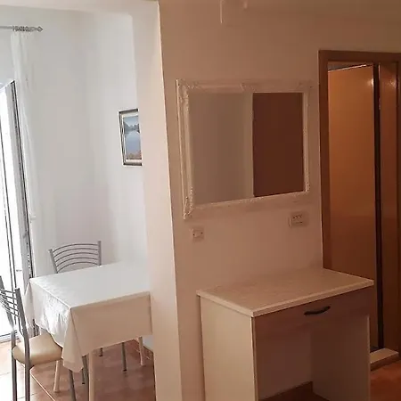 In The Center Taja Appartamento *